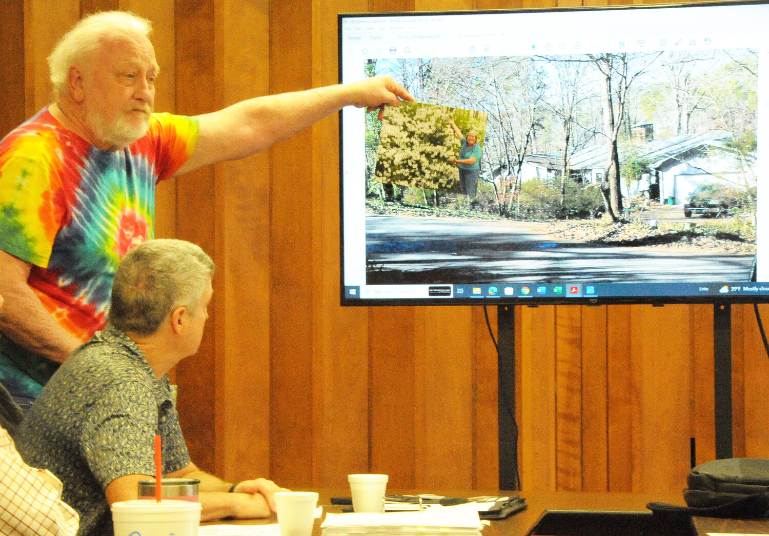 azalea-owners-meet-with-acc-hot-springs-village-voice